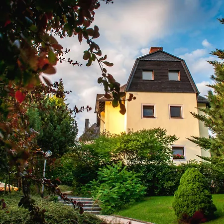 Hotel Ferienhotel Augustusburg 3*