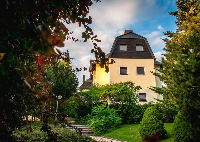 Hotel Ferienhotel Augustusburg 3*